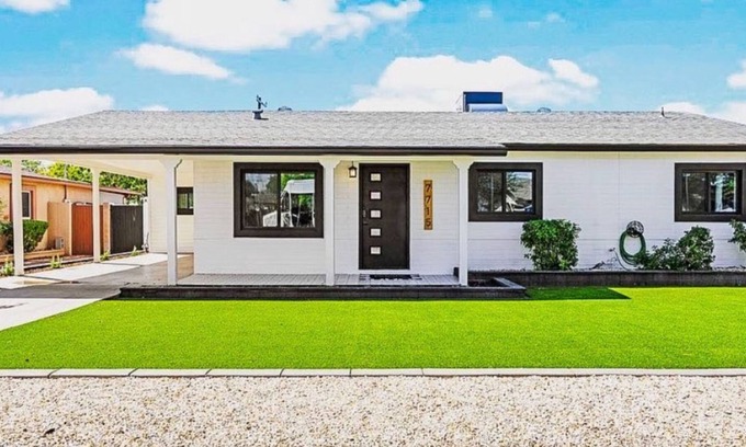 Cavalier Vista House | Scottsdale Modern Farmhouse