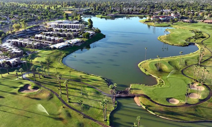 South Scottsdale Villa | ScottsdaleResortVillas by AmericanVacationLiving