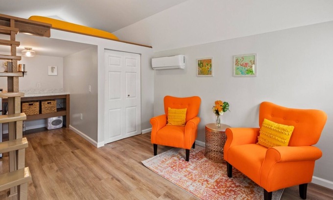 Auburn House | Screwdriver-Cozy: 15 minutes from Auburn University, Bucee's & Walmart