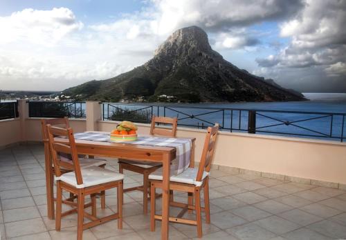 Massouri Apartment | Sdregas Flats