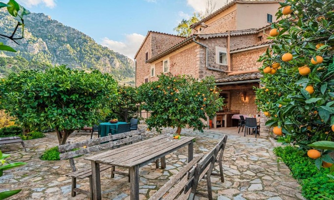 Fornalutx Ski Chalet | Se Teulere