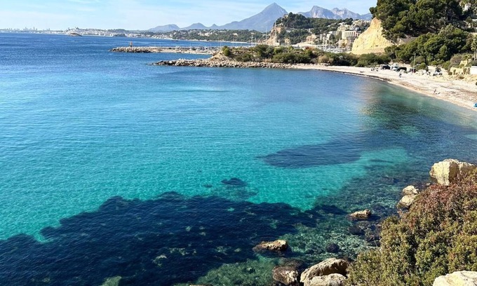 Pueblo Mascarat Apartment | Sea and mountains at your feet