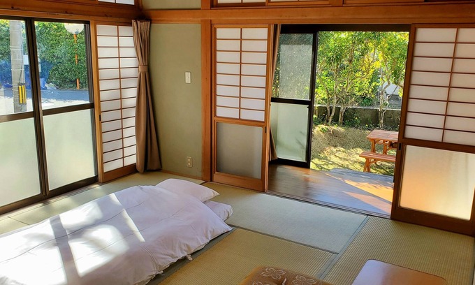 Aoshima House | SEA-DWELLER Inn