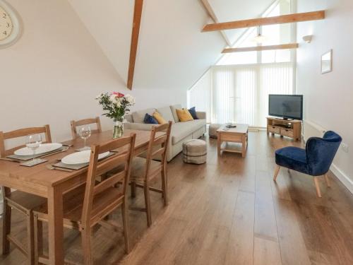 Mundesley House | Sea Is All Around