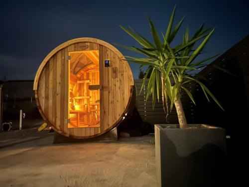 Isumi Apartment | Sea Saw