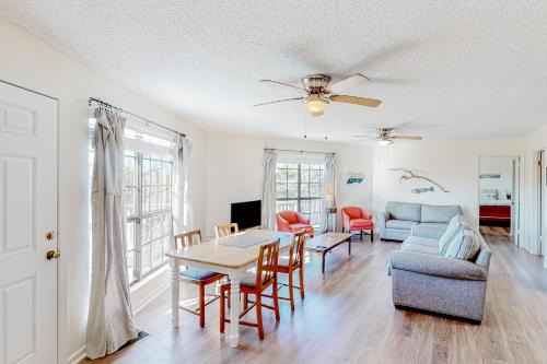 Surf Side Shores House | Sea Shell - Unit A