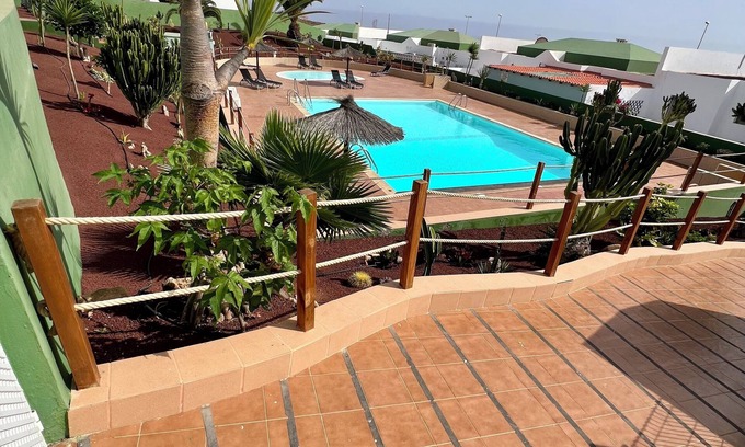 Caleta de Fuste House | Sea View Bungalow with Communal Pool