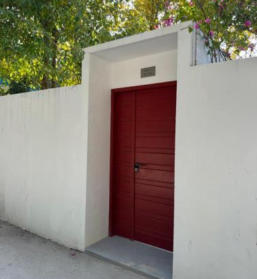 Meedhoo House | Sea View