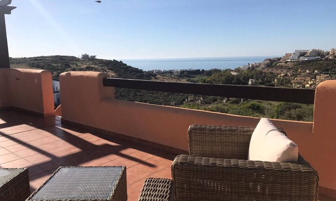Casares Apartment | Sea View Penthouse with private roof terrace, pools, close to golf & beach