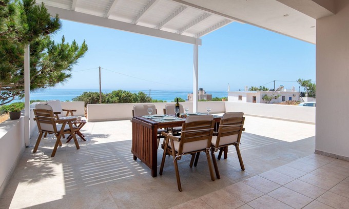 Pefki House | Sea view Pine house