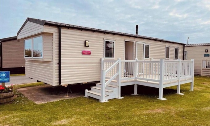 Brixham House | Sea Wagon Caravan 3 Bedroom Sleeps 8