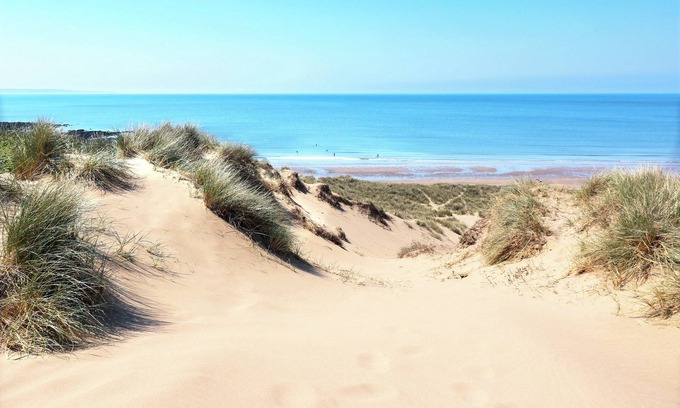Croyde House | Sea Whisper - 6 Bed | Hot Tub | Large Garden