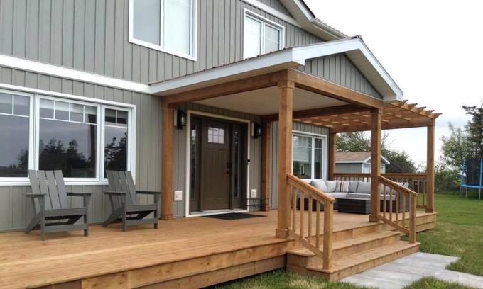 Souris House | Seabreeze Beach Retreat