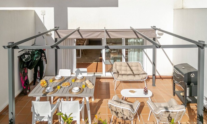 Viana do Castelo Apartment | Seabreeze Duplex – Beach & Terrace