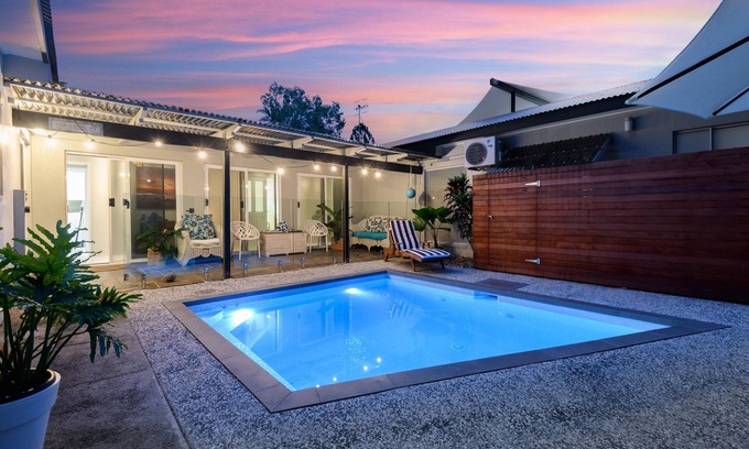 Port Douglas House | Seabrook Beach Cottage