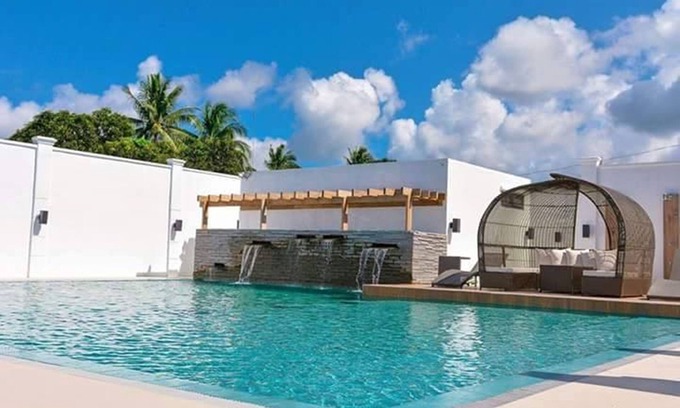 Baler Hotel | Seacoast Inn