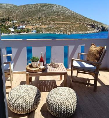 Vlychadia Apartment | Seafront Haven