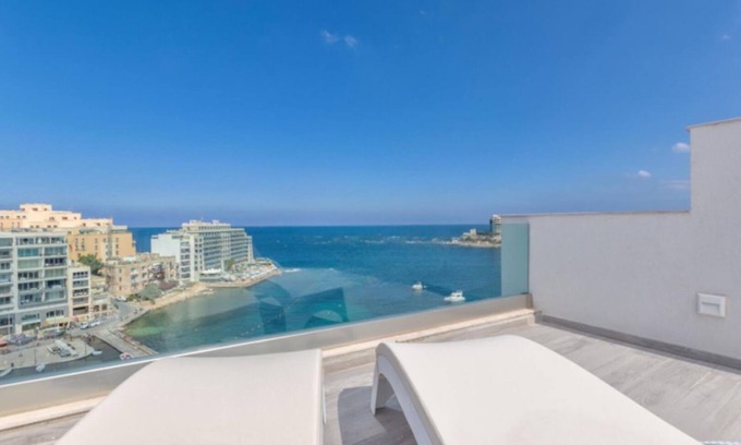 St. Julian's Apartment | Seafront Triplex Penthouse Exclusive Luxury Design