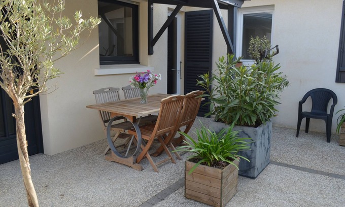 Quartier des Dunes House | Seafront villa 50 meters from the beach