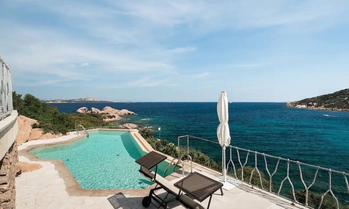 Baja Sardinia Villa | [SEAFRONT VILLA] with private pool and yacuzzi
