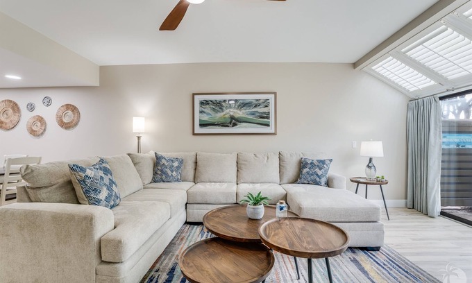 Gulf Pines House | SeaglassCove-Sandestin Resort:Golf Cart to Beach!
