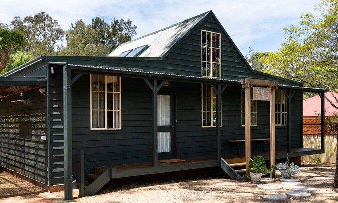 Huskisson Cabin | Seahorse Manor - Huskisson