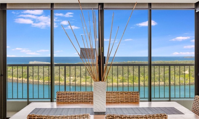 Tweed Heads Apartment | Seascape 1403 - Renovated & Stunning Views