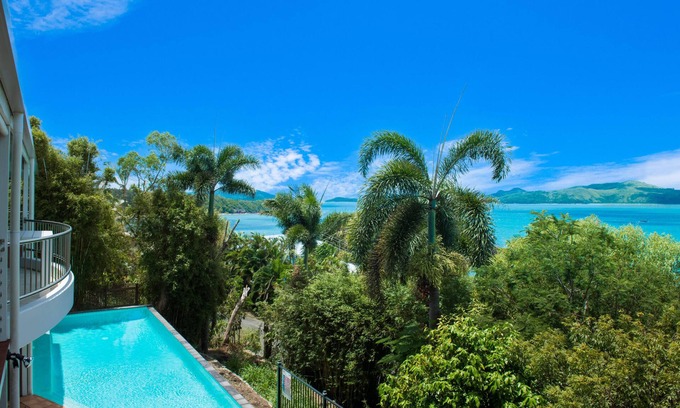 Shute Harbour House | Seascape on Shutehaven - Adults Only