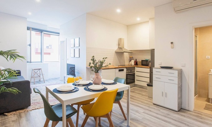 Leixões Apartment | Seaside 1BR Flat w/AC in Matosinhos by LovelyStay