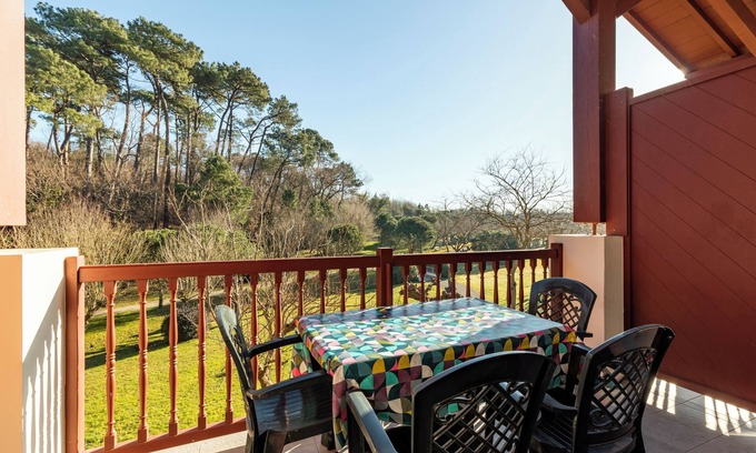 Saint-Jean-de-Luz Apartment | Seaside apartment, park, heated swimming pool, tennis court