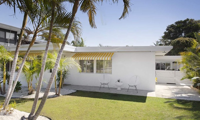 Suffolk Park House | seaside beach houses
