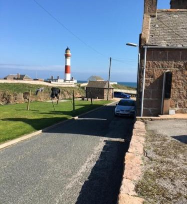 Boddam House | Seaside Cottage Retreat in Peterhead