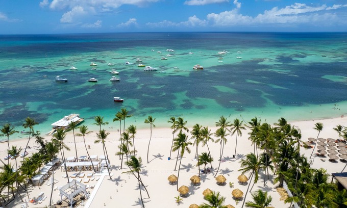 Playa Bibijagua Apartment | Seaside Luxury 1BDR Condo Paseo Playa Coral D-306
