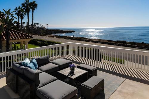 Sunset Cliffs House | Seaside Serenity Stunning Oceanfront Retreat