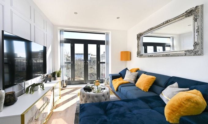 Ramsgate Apartment | ✔Seaside Stay✔100Mbps✔Royal Harbour Marina✔Beach✔2BR Exec Apt✔Sleeps 6
