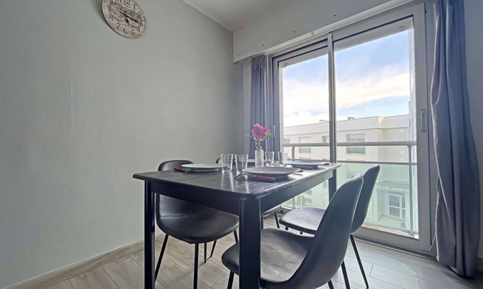 Berck-sur-Mer Apartment | Seaside Studio with Parking, 23m² – Sleeps 2 – Close to Beach & City Center