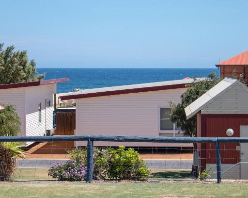 Dongara Resort | Seaspray Beach Holiday Park