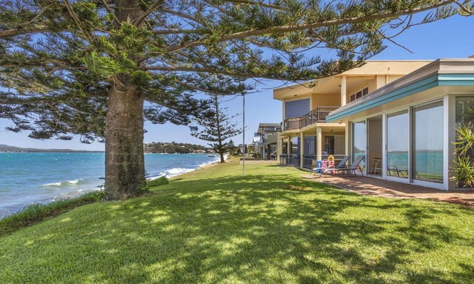Salamander Bay House | Seaview Cresent, 4