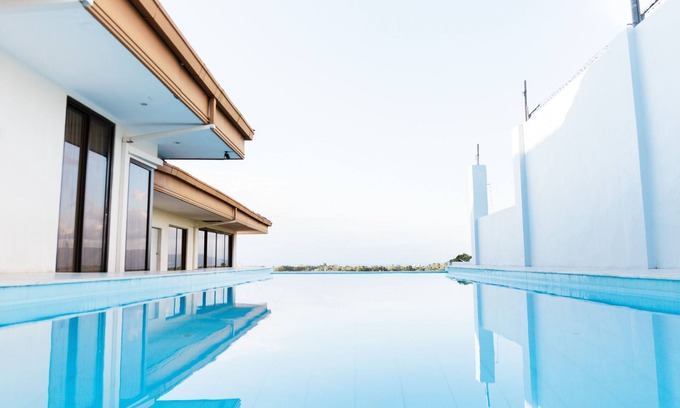 Dauis House | Seaview Hills Luxury Apartments & Rooms