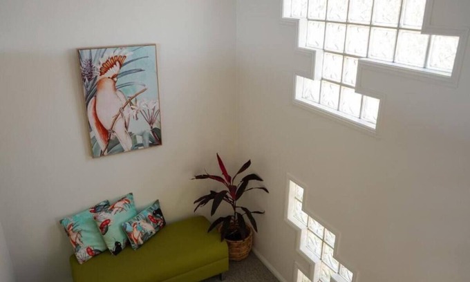 Belgian Gardens Apartment | Seaviews and Privacy