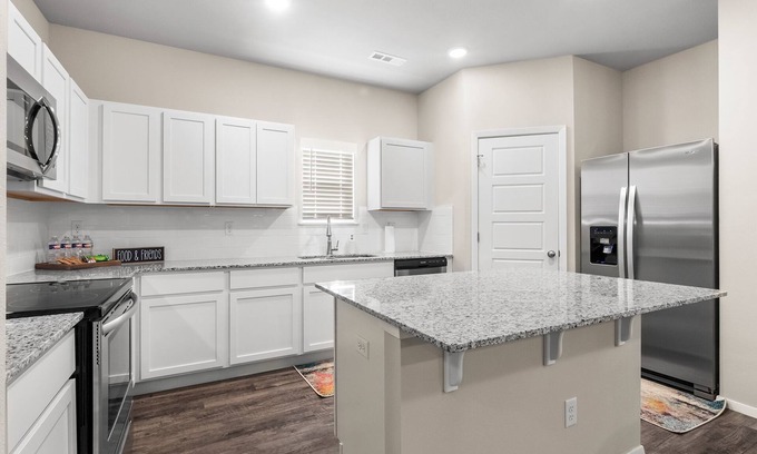 Fayetteville House | SEC & Family Fun, All in Onen