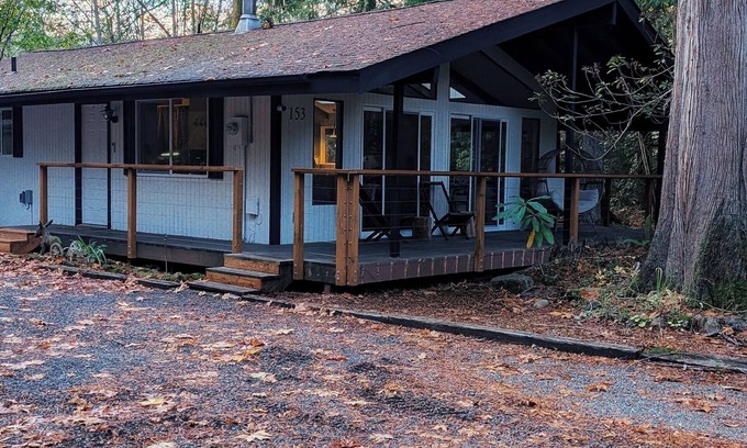 Hoodsport Cabin | Secluded 2BR Forest Lake Retreat with Hot Tub