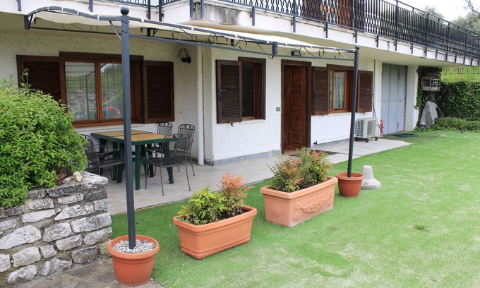 Manerba del Garda Apartment | Secluded and quiet apartment. cool and comfortable