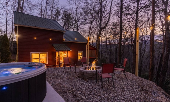 Blairsville Cabin | Secluded Cabin convenient to Blairsville