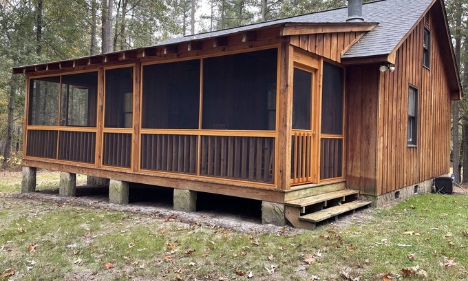 Quewhiffle Cabin | Secluded Cabin in the Woods, near Carolina Horse Park and Valkyrie Sporthorses