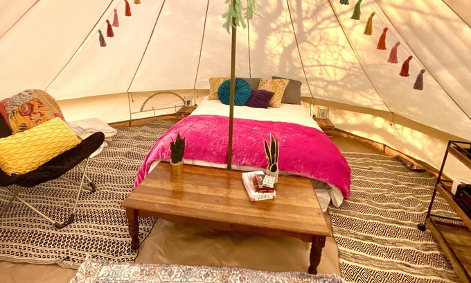 Lee's Summit Cabin | Secluded glamping yet close to city amenities