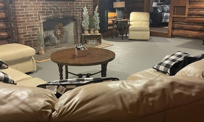 Sault Ste. Marie Cabin | Secluded in the City