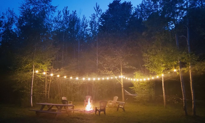 Pullman House | Secluded in the woods. No neighbors in sight.