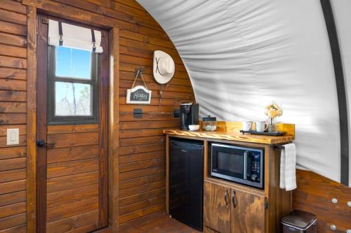 Montgomery House | Secluded Luxury Wagon with Pond, King Bed, Full Bath, Patio