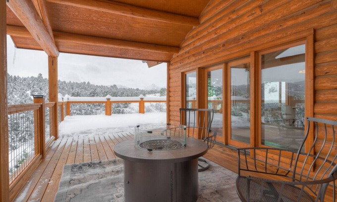 Bozeman House | Secluded Mountain Retreat with Stunning Views